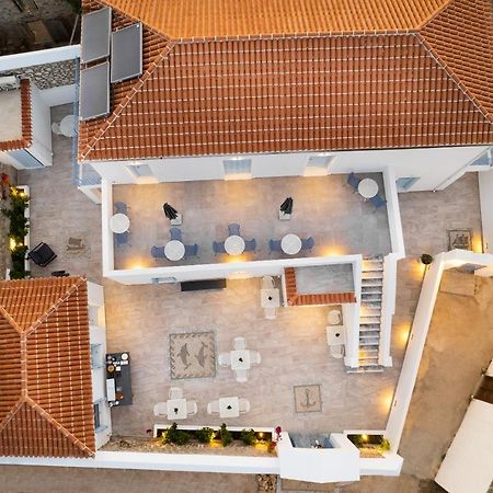 Lumiere Spetses Hotel Exterior photo
