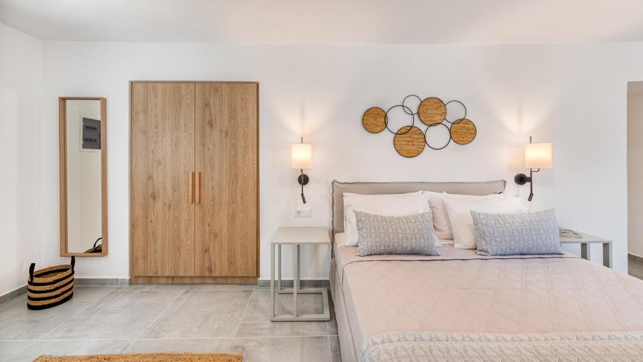 Lumiere Spetses Hotel Exterior photo
