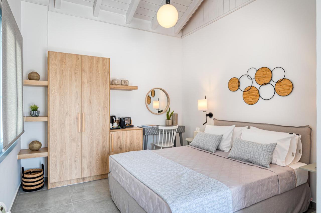 Lumiere Spetses Hotel Exterior photo