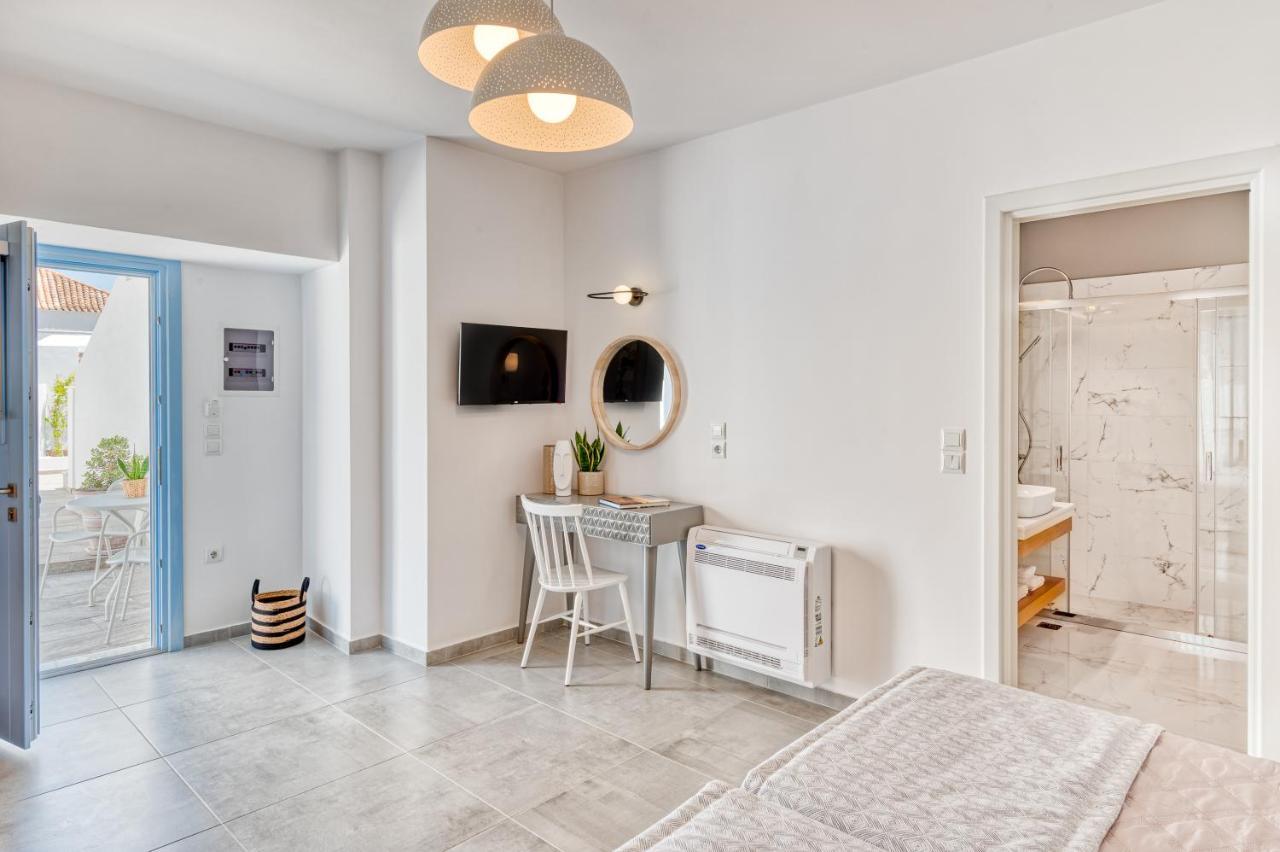 Lumiere Spetses Hotel Exterior photo