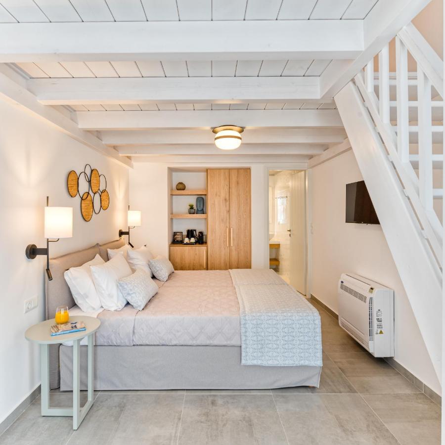 Lumiere Spetses Hotel Exterior photo